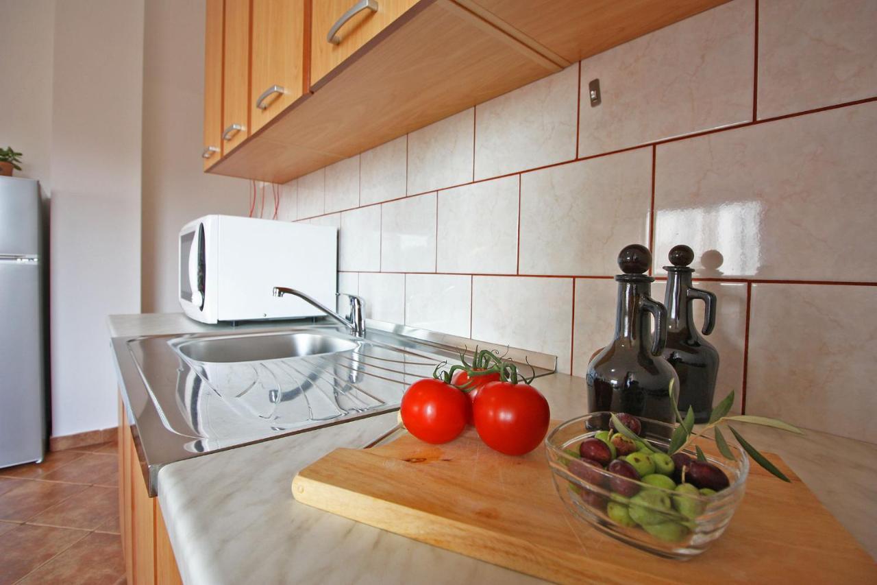 Brijunisol - 3 Apartments Top Position Near The Beautiful Beach Fazana Ngoại thất bức ảnh